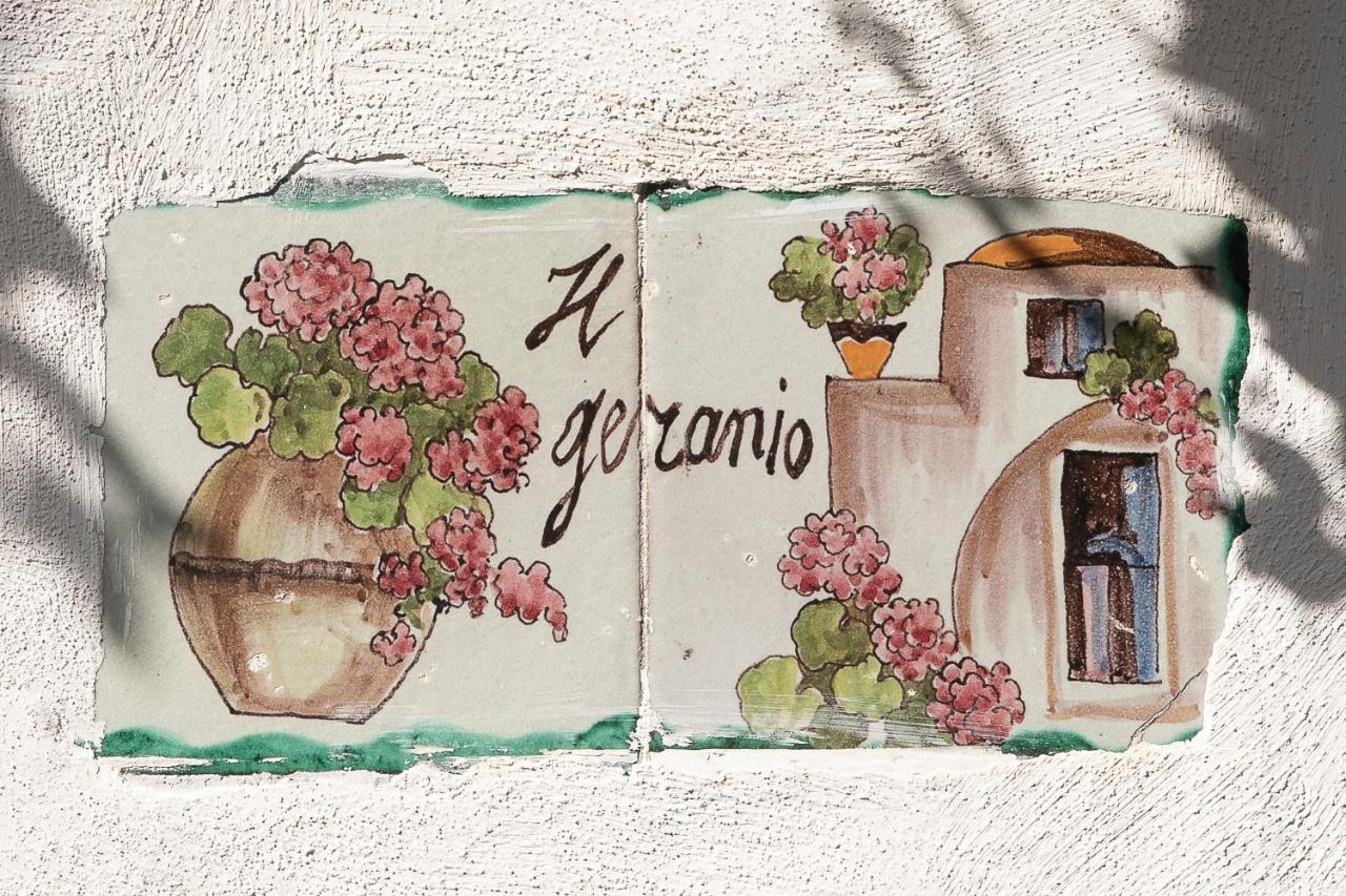 לינה וארוחת בוקר אנה קאפרי Il Geranio מראה חיצוני תמונה
